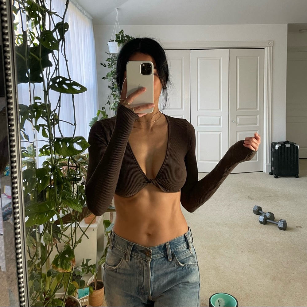 Garage Seamless Crop NWT xs